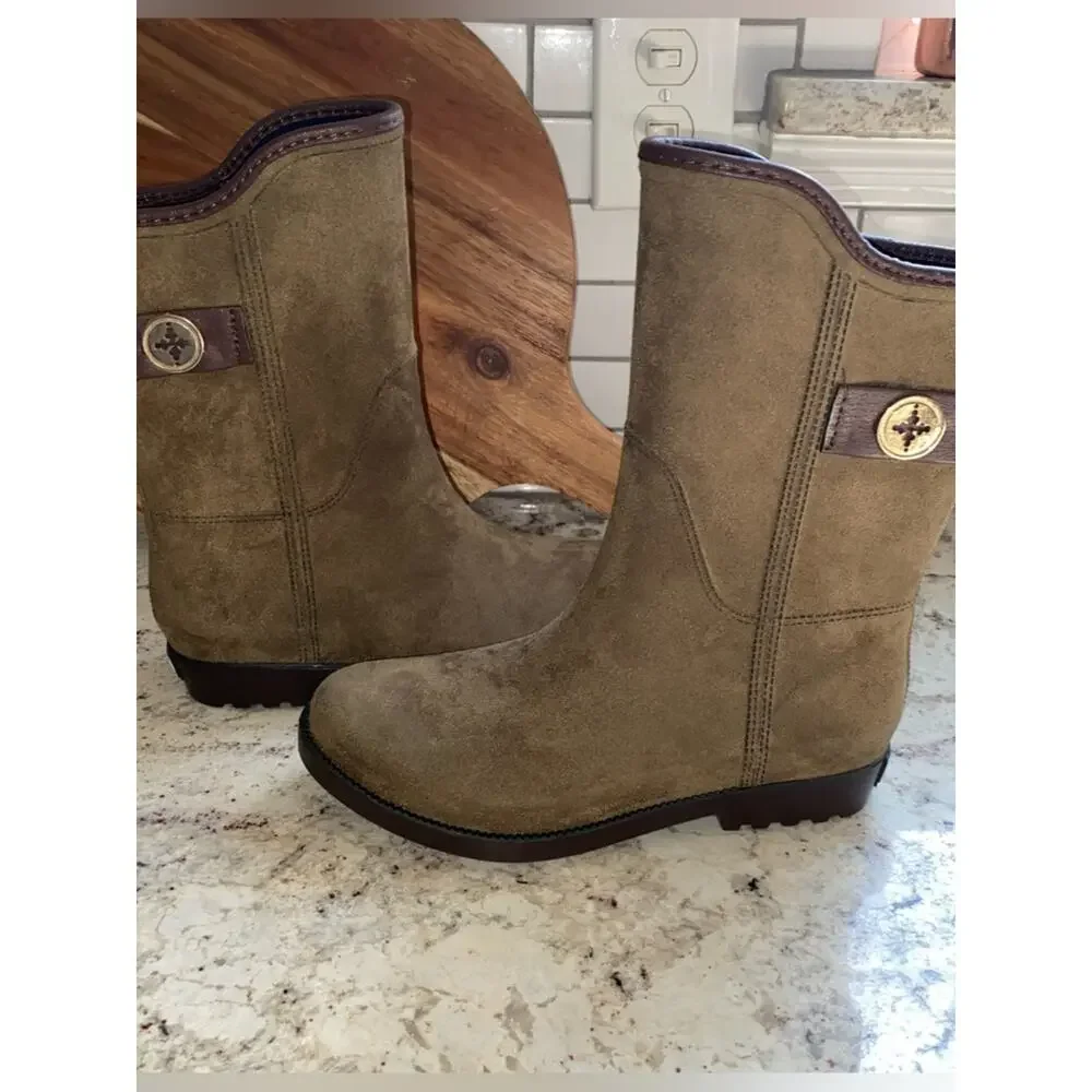 Charleston Shoe Company $160 Legare Rain Boot Olive US 7 EUC
